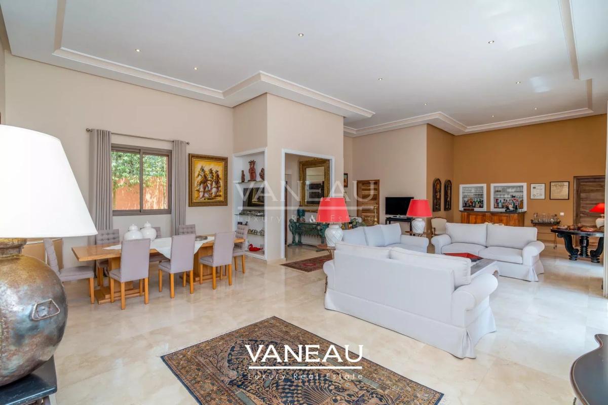 Villa de Plain-pied au coeur d'un golf