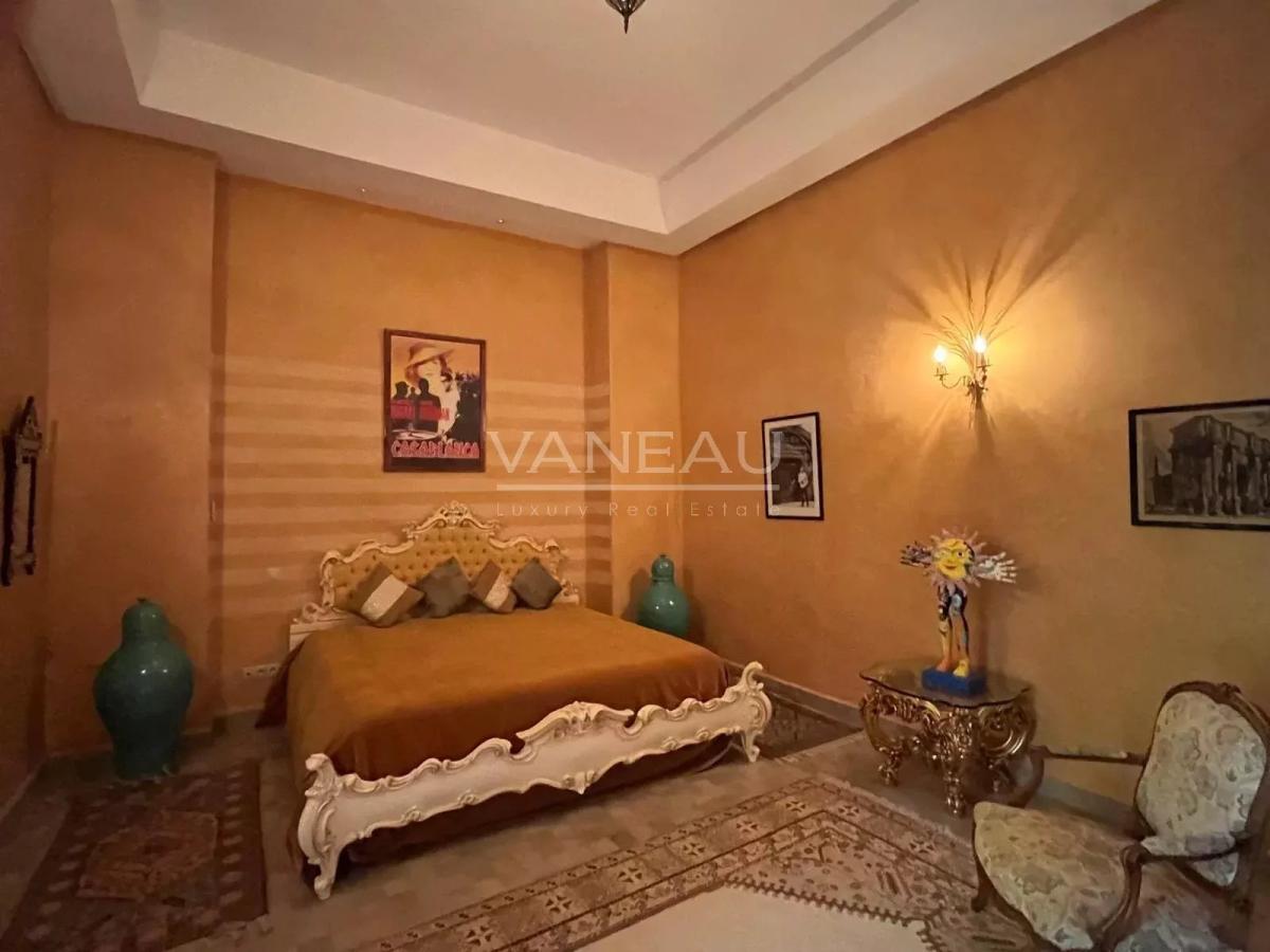 ***Villa au style Baroque vénitien****