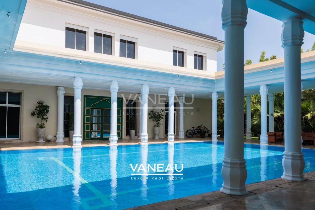 Palais à vendre au coeur de Souissi