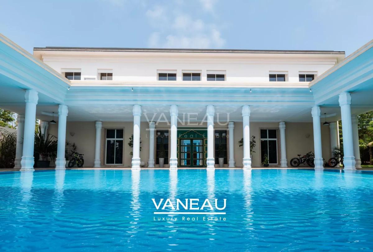 Palais à vendre au coeur de Souissi