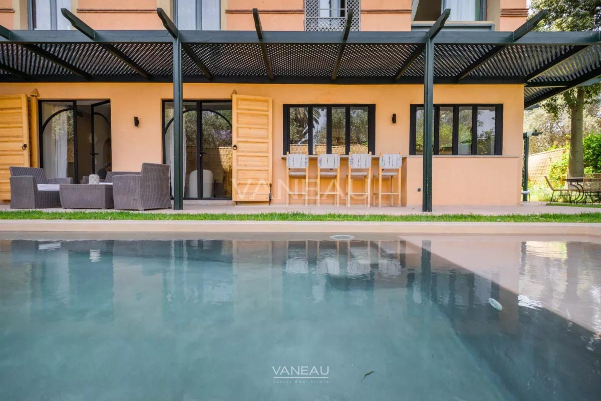 Appartement rdc avec avec piscine privée au coeur de l'Hivernage