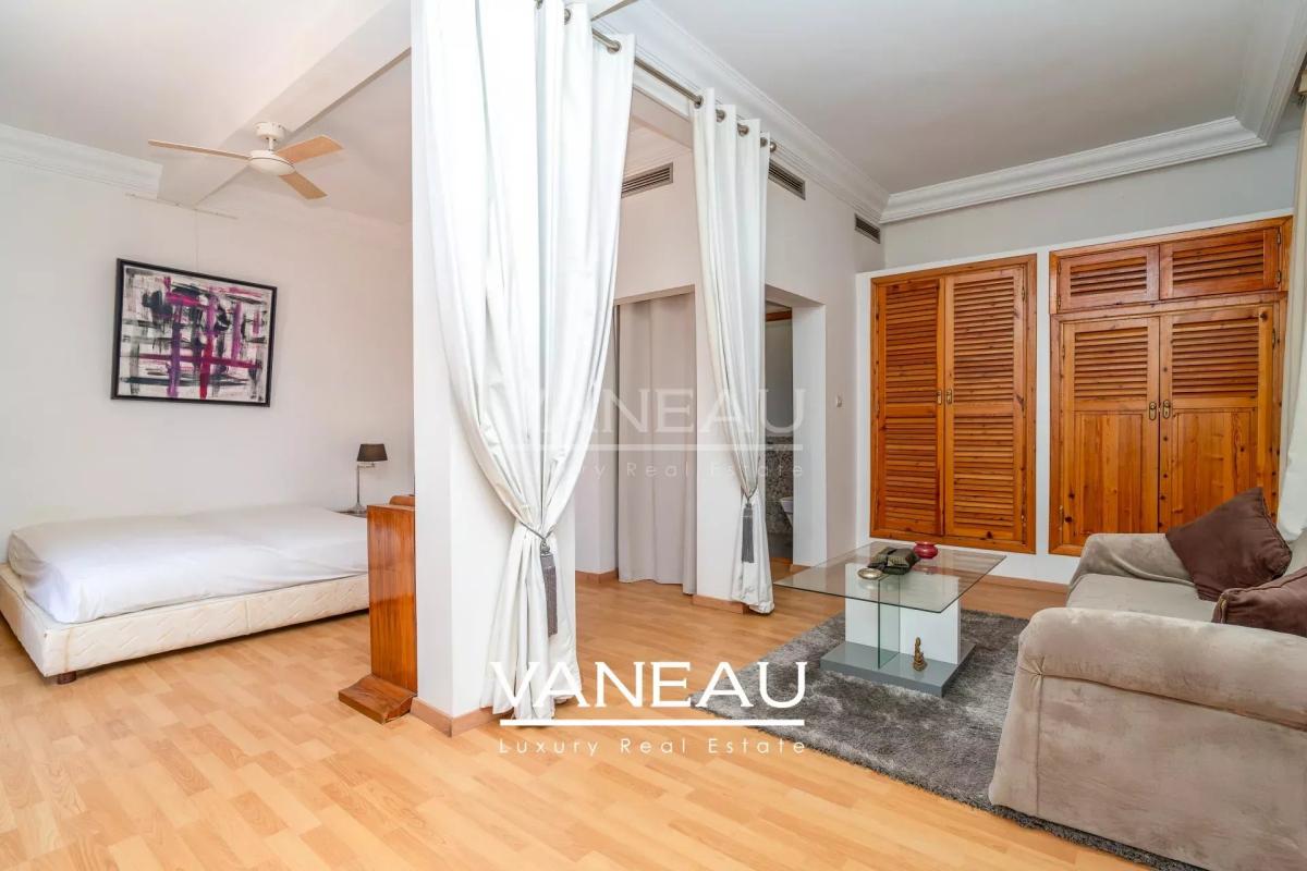 Charmente villa de 5 chambres Amelkis 1