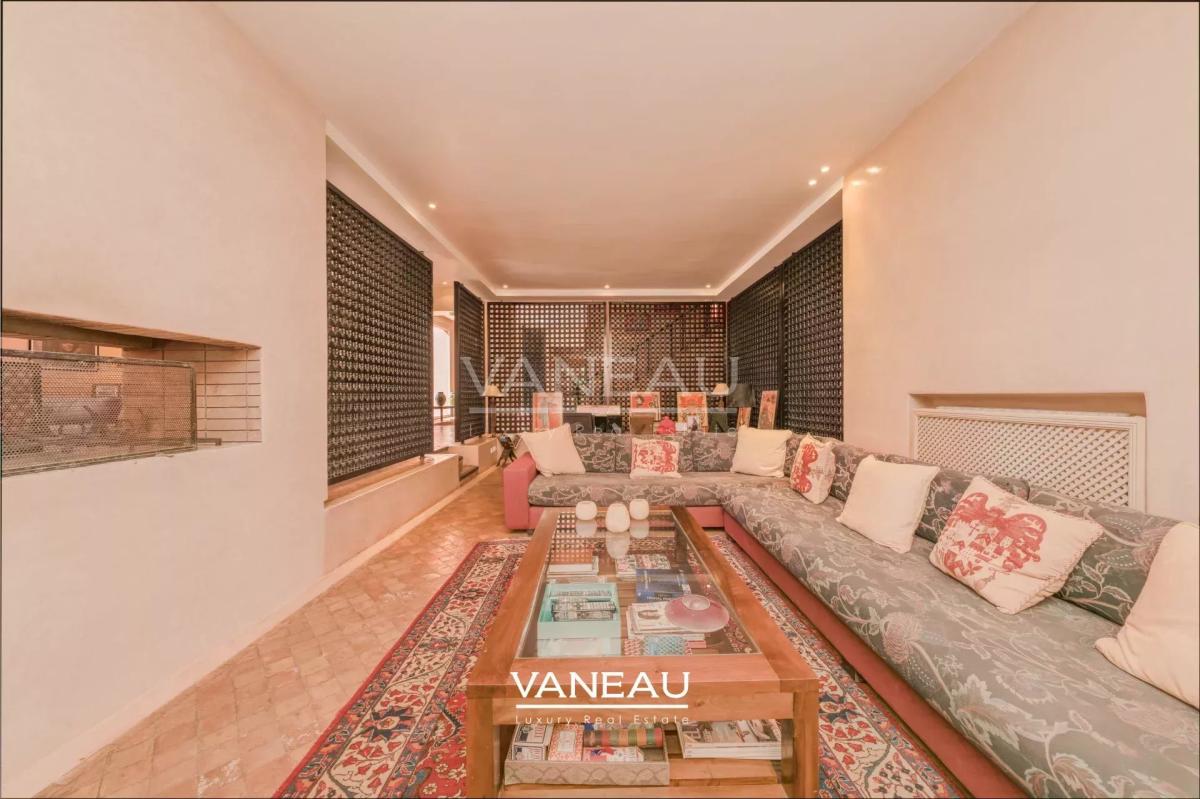 Propriété à vendre route de Fes avec VNA