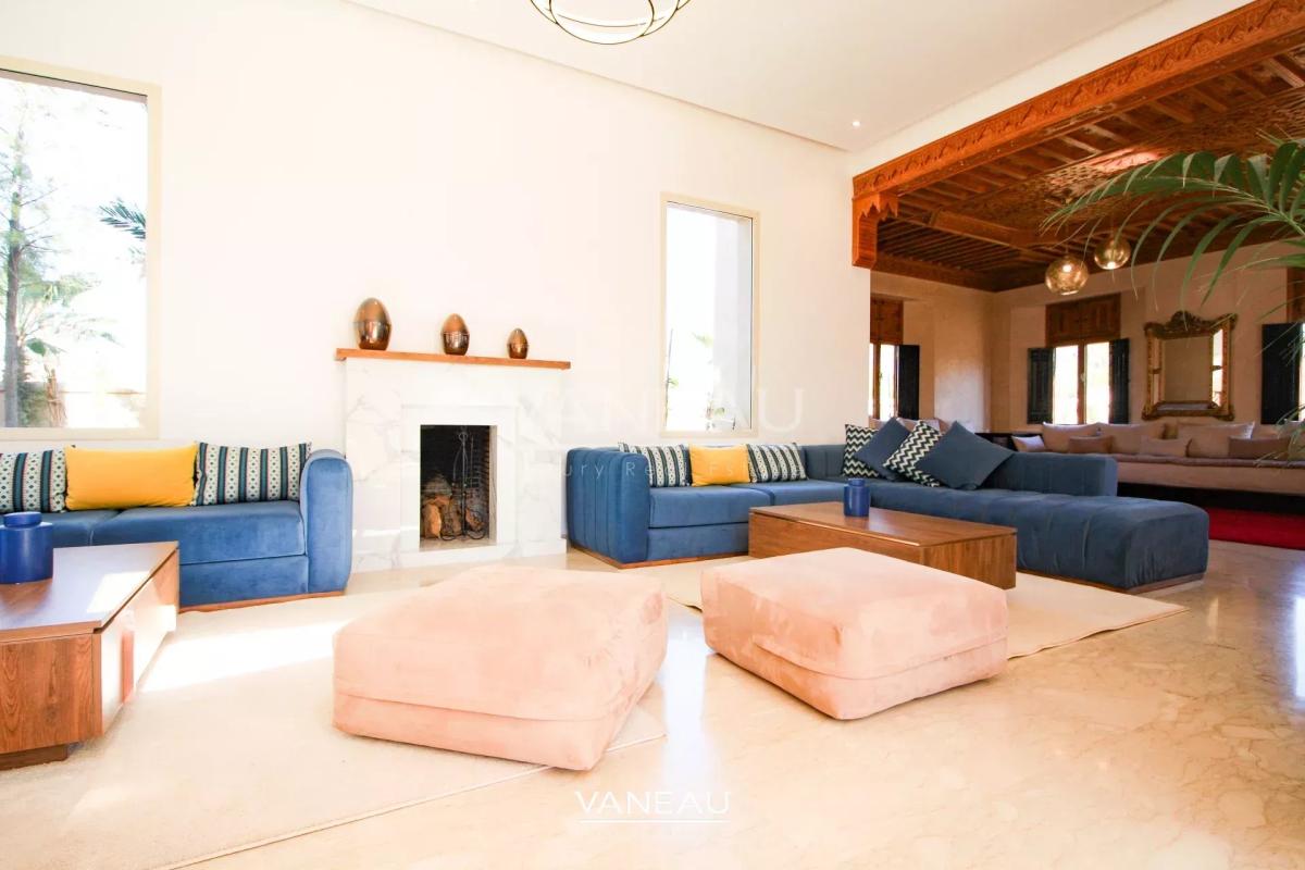 Sompteuse villa nichée au coeur de la Palmeraie