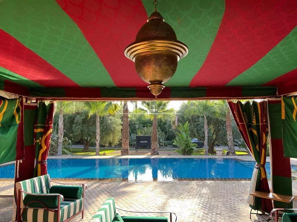 Un havre de paix au pied de l'Atlas sur 1 hectare avec VNA