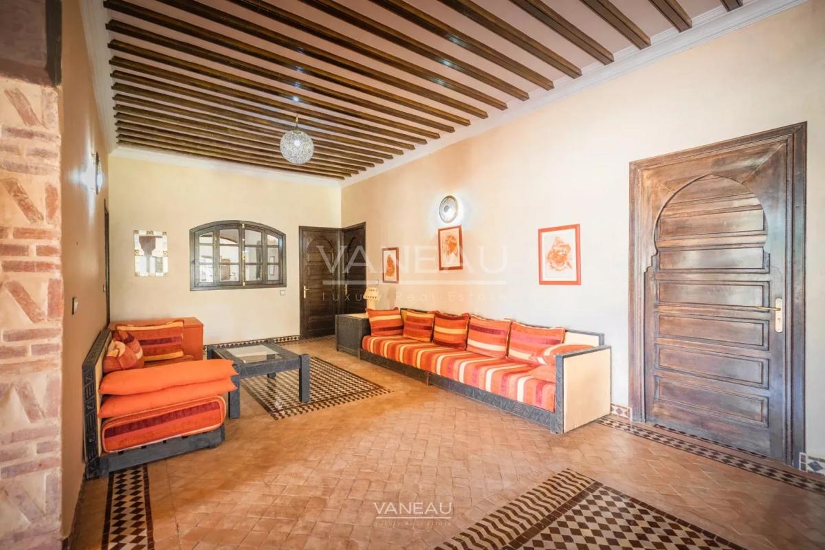 Un havre de paix au pied de l'Atlas sur 1 hectare avec VNA