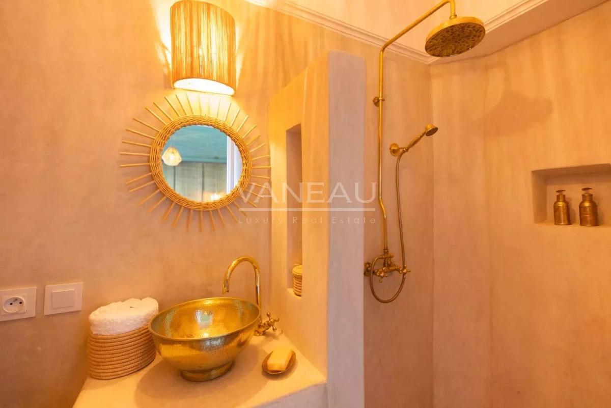 Riad d'exception  5 chambres  à Laksour