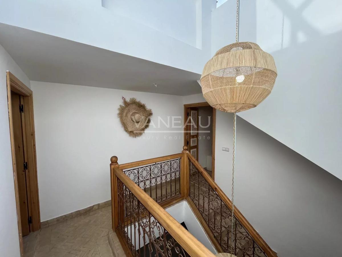 Joli petit riad de trois chambres Riad Larousse