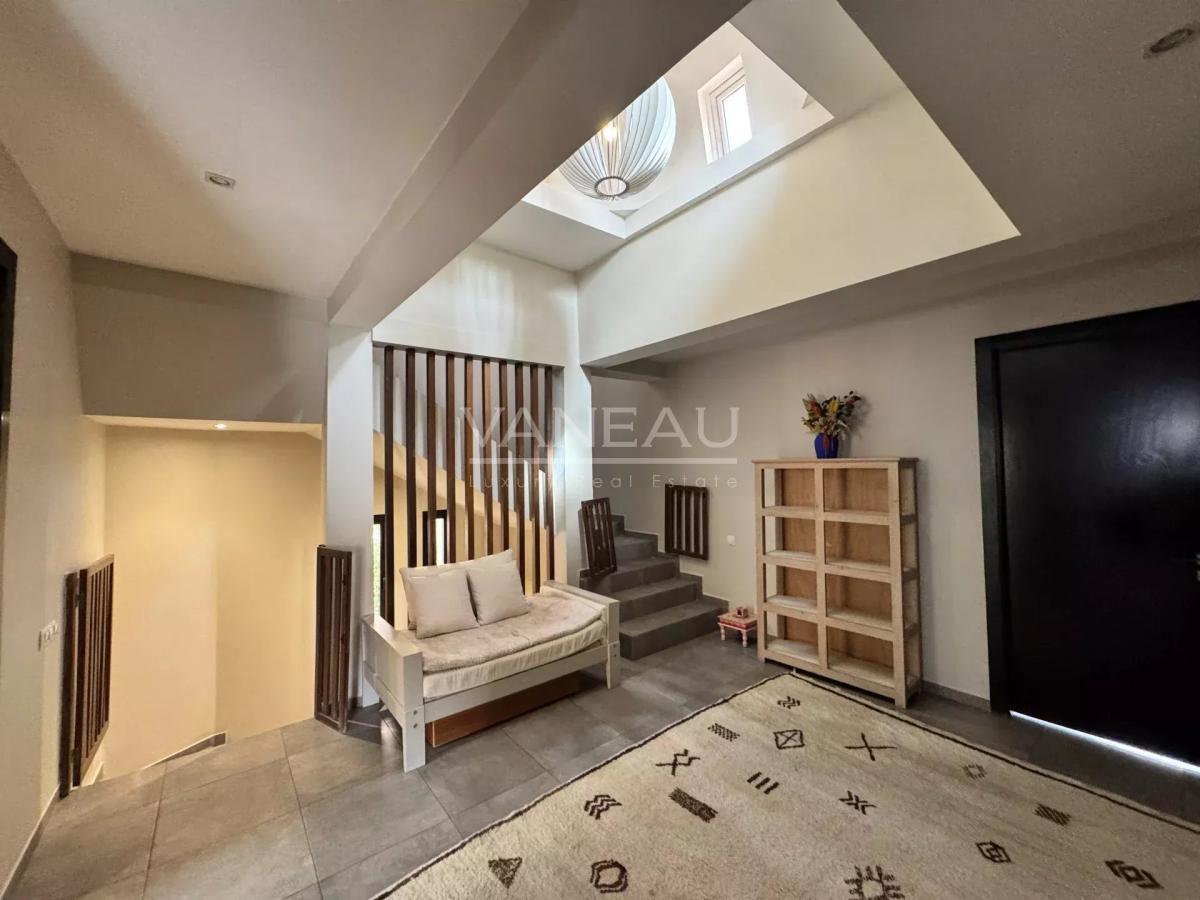 Villa à Louer Agdal 5 chambres