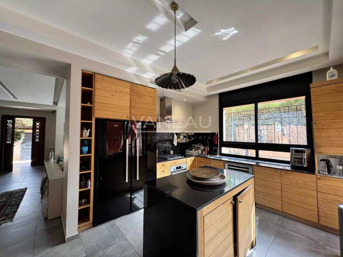 Villa à Louer Agdal 5 chambres