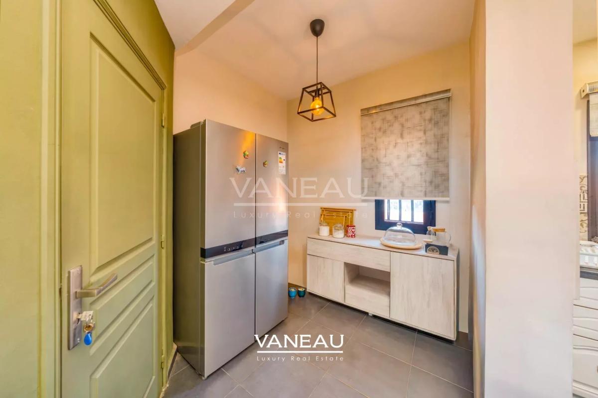 *** Appartement 4 pièces Hivernage/ Consulat***