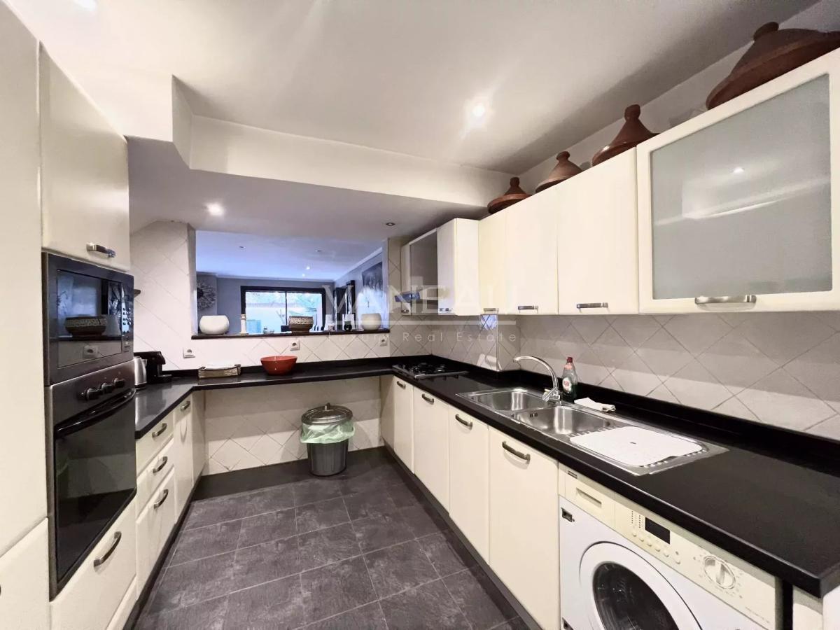 Rez-de-chaussée duplex en plein coeur de l'Hivernage