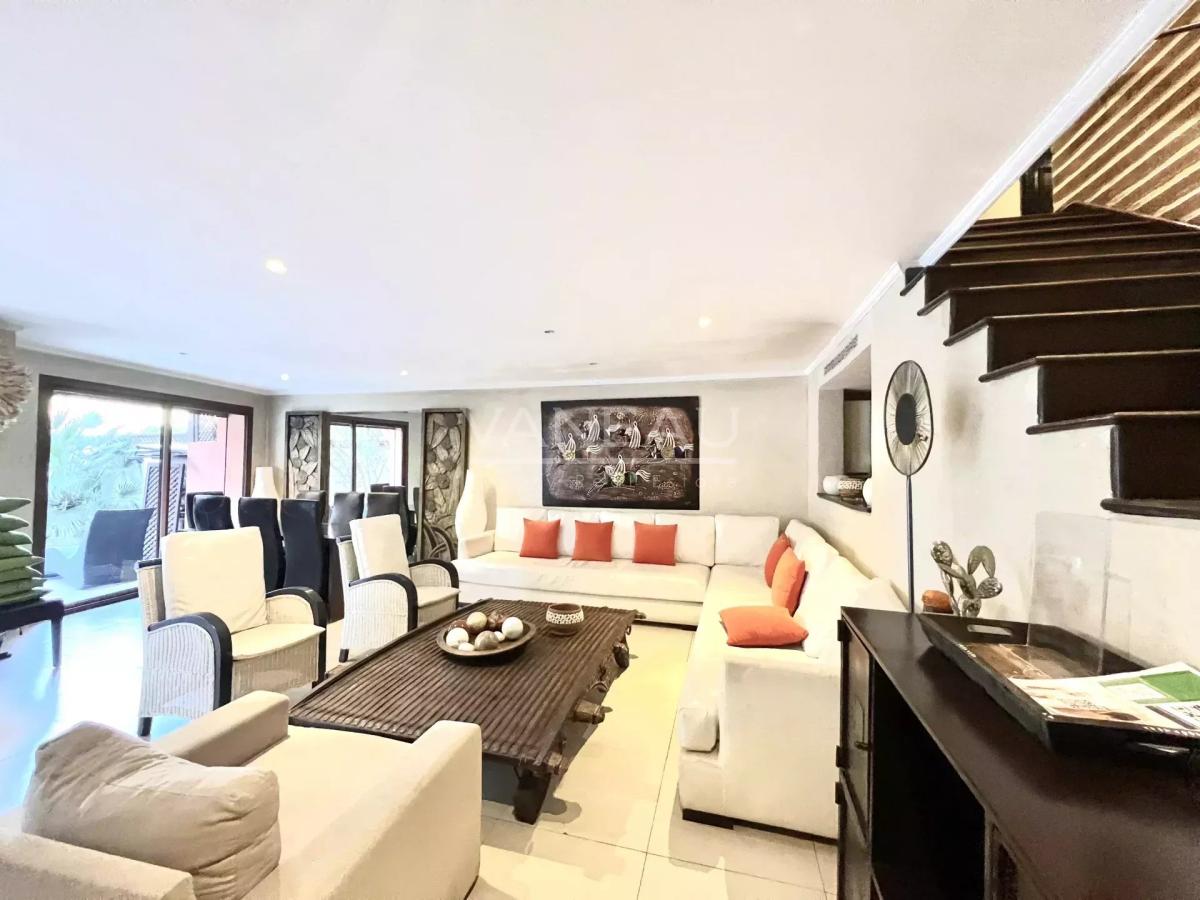 Rez-de-chaussée duplex en plein coeur de l'Hivernage