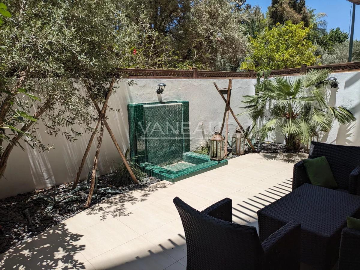 Rez-de-chaussée duplex en plein coeur de l'Hivernage