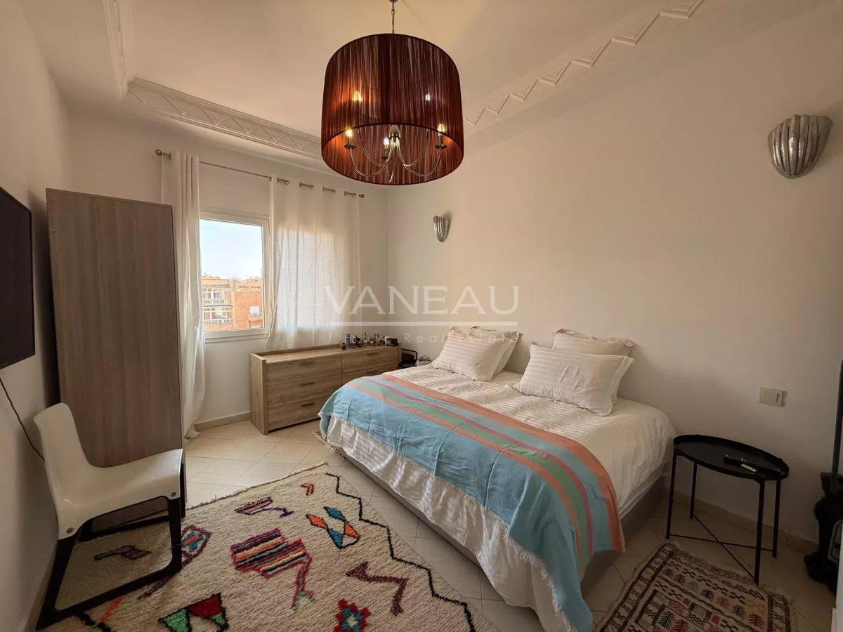 APPARTEMENT 2 CHAMBRES 5 ème étage