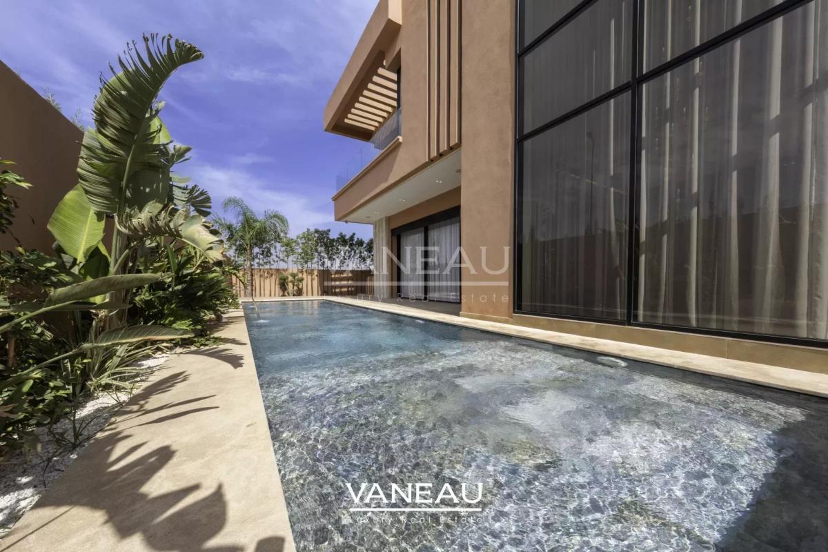 Villa à 10 minutes du centre-ville avec finitions haut de gamme