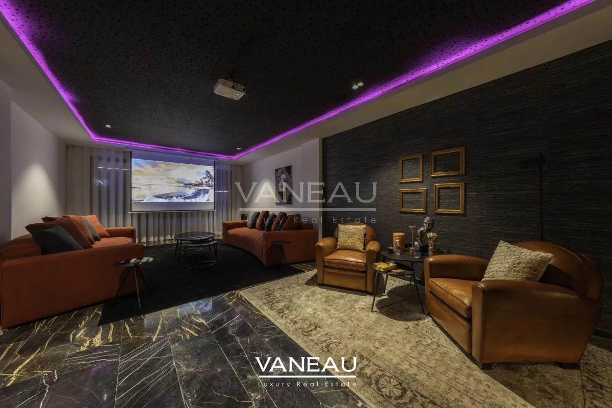 Villa à 10 minutes du centre-ville avec finitions haut de gamme