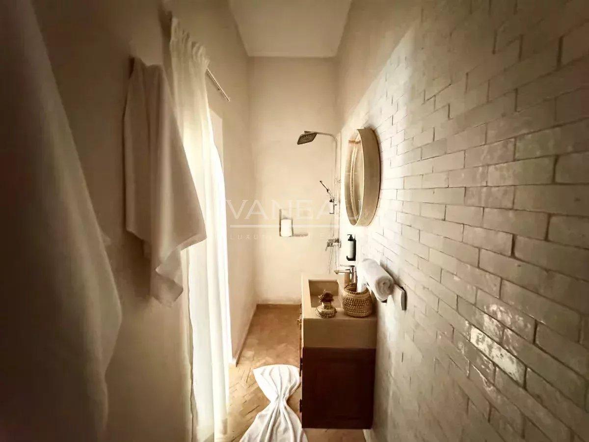 Riad 5 chambres avec basin à la Kasbah vue l' Atlas