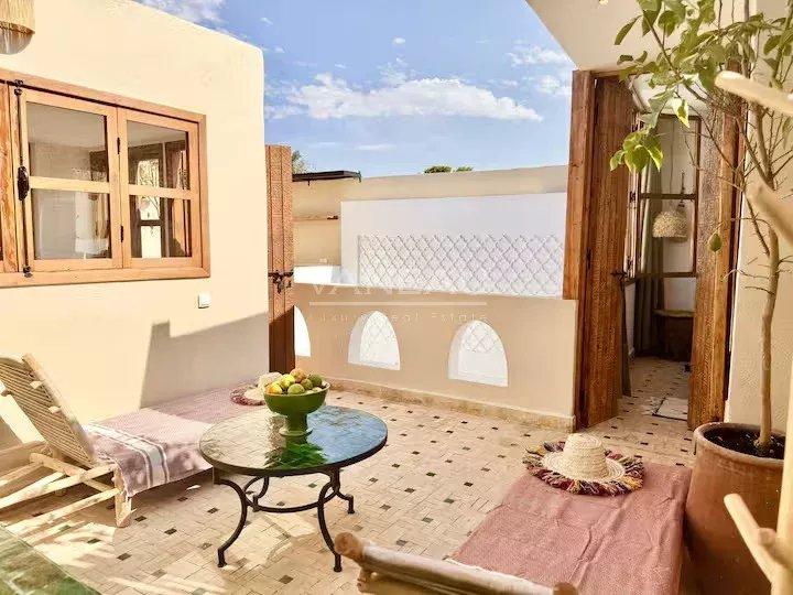 Jolie riad de 4 chambres à la Kasbah