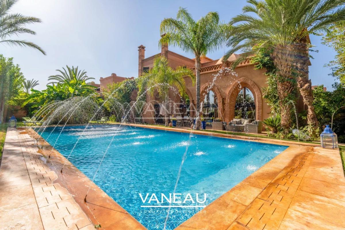 Villa 6 suites à vendre au coeur d'un des plus prestigieux Golf 