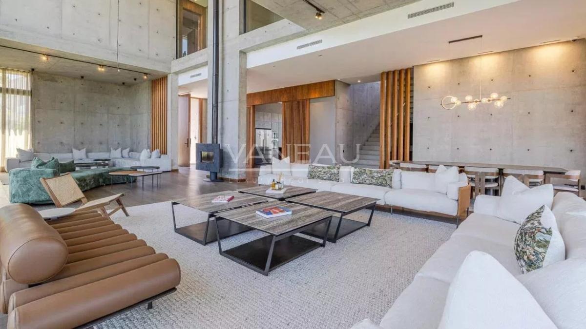 Villa d'architecte en 1ère ligne de golf