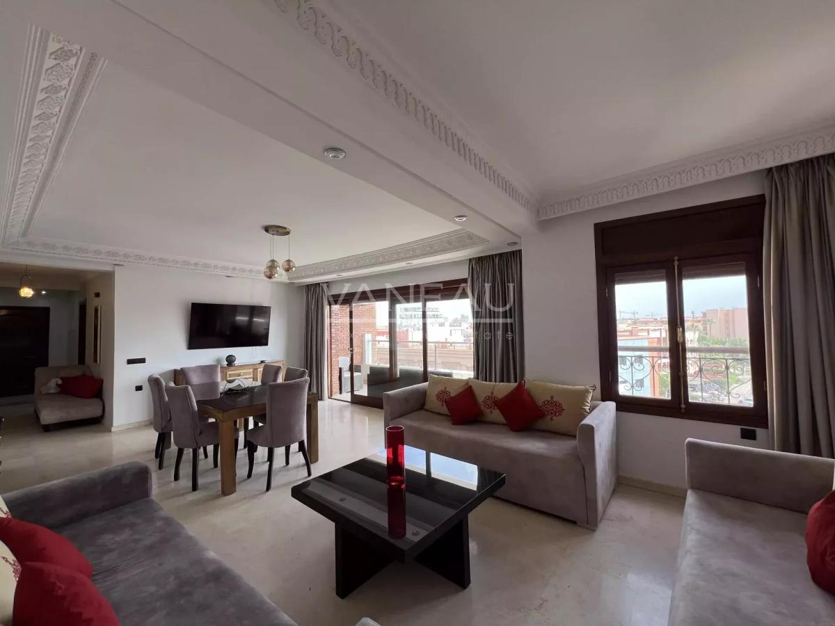 Appartement dernier étage 3 chambres Hivernage