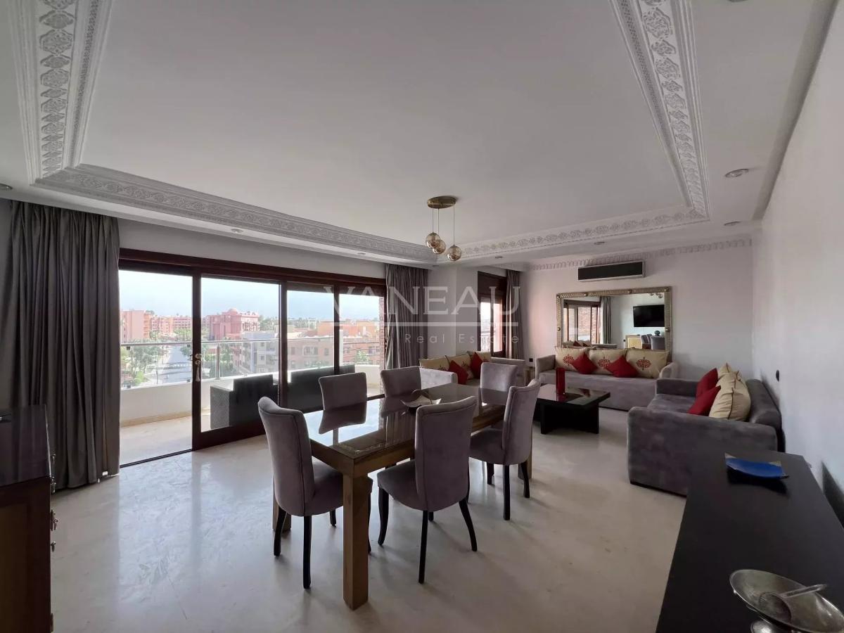 Appartement dernier étage 3 chambres Hivernage