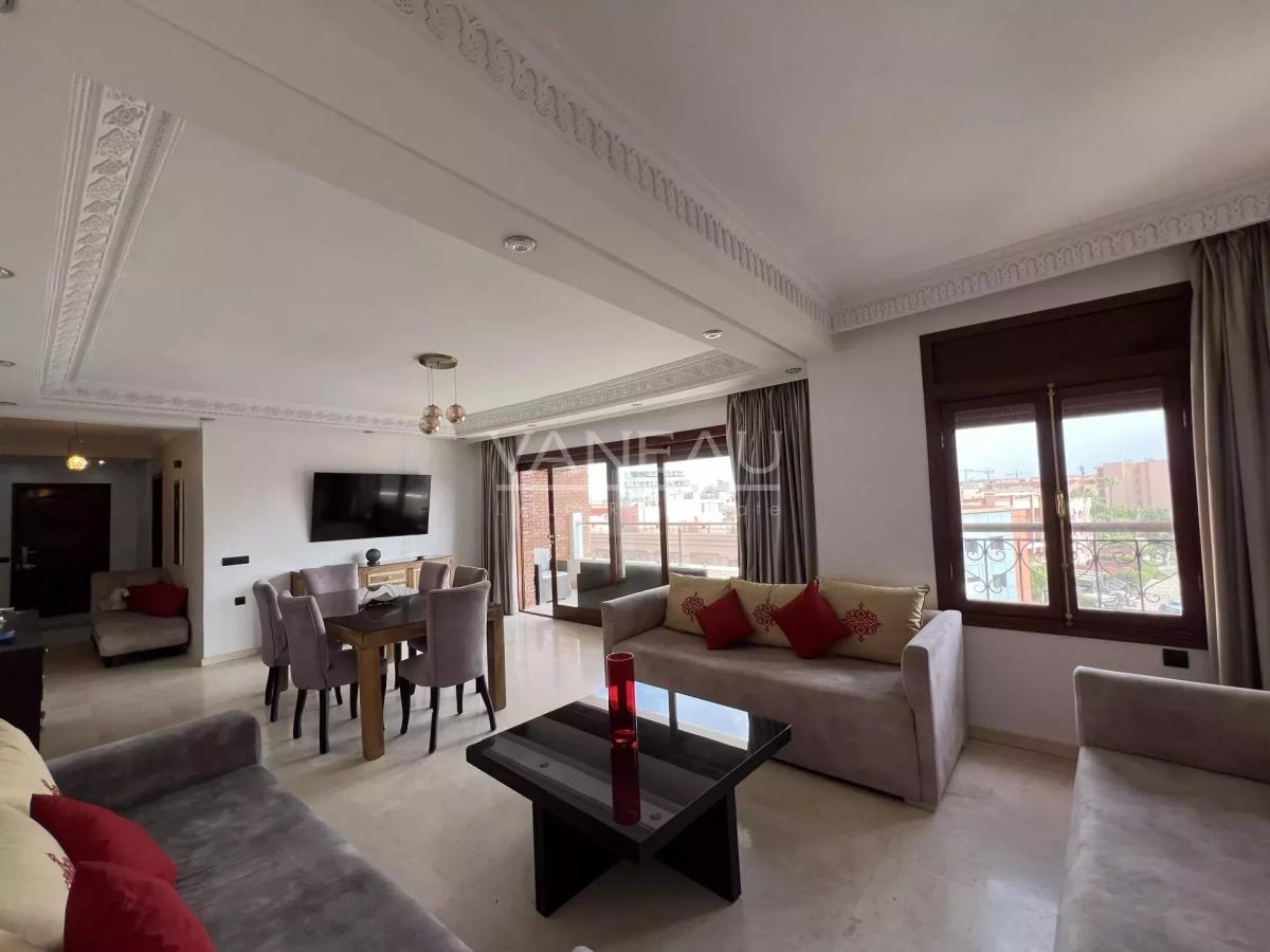 Appartement dernier étage 3 chambres Hivernage