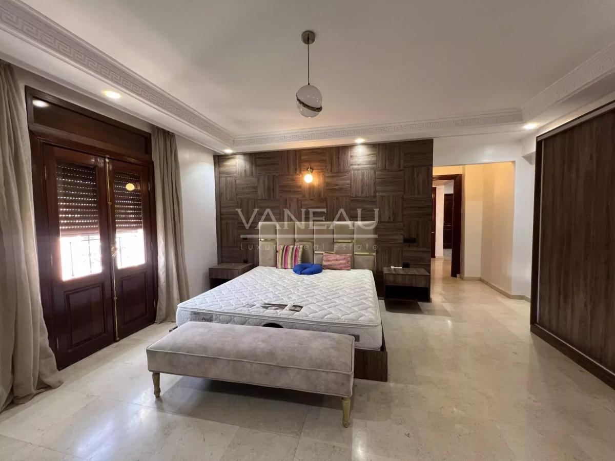 Appartement dernier étage 3 chambres Hivernage