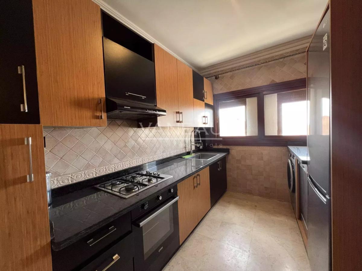 Appartement dernier étage 3 chambres Hivernage