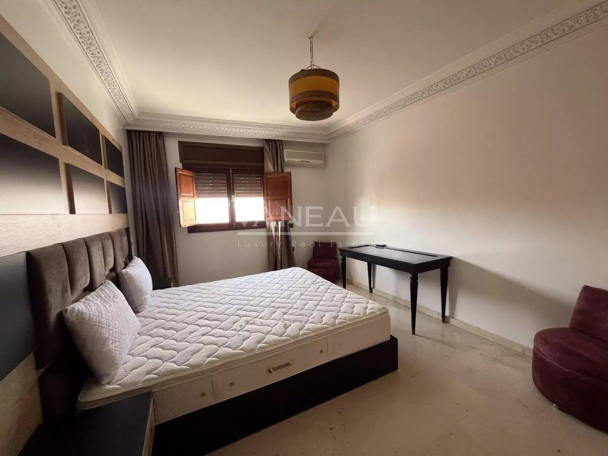 Appartement dernier étage 3 chambres Hivernage