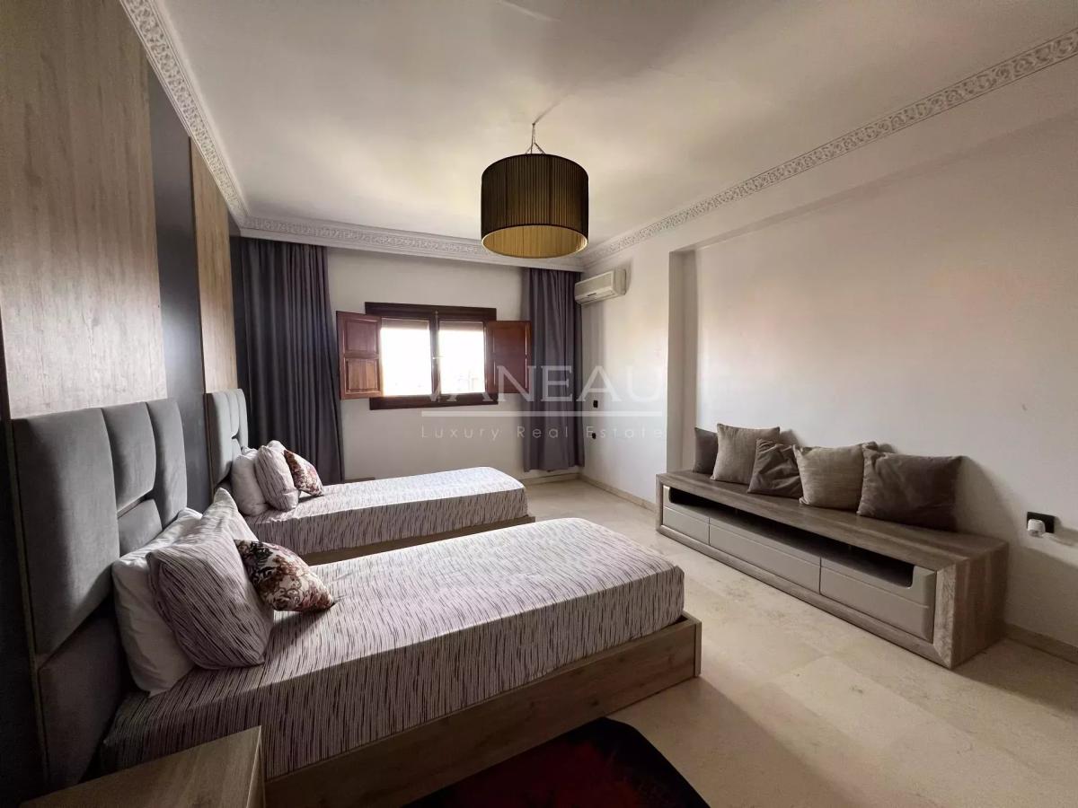 Appartement dernier étage 3 chambres Hivernage