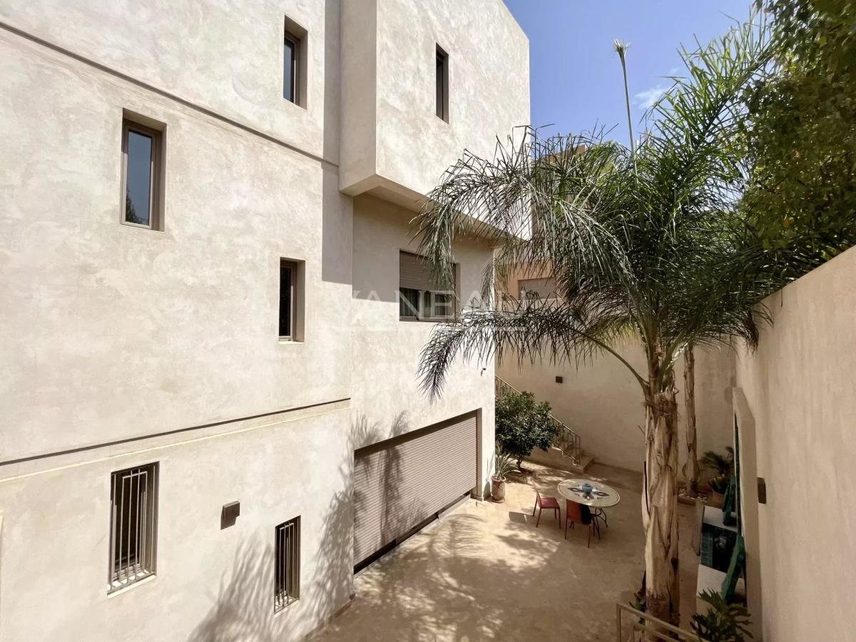 Villa avec piscine à 10 minutes du centre-ville