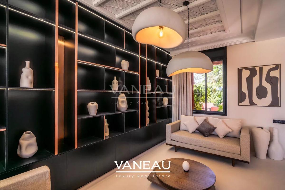 Villa rénovée par architecte à vendre sur Golf