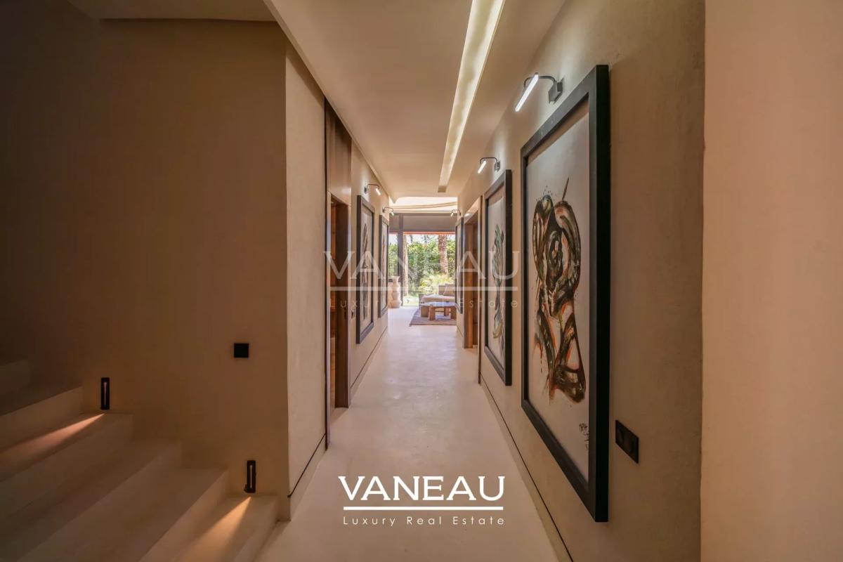 Villa rénovée par architecte à vendre sur Golf