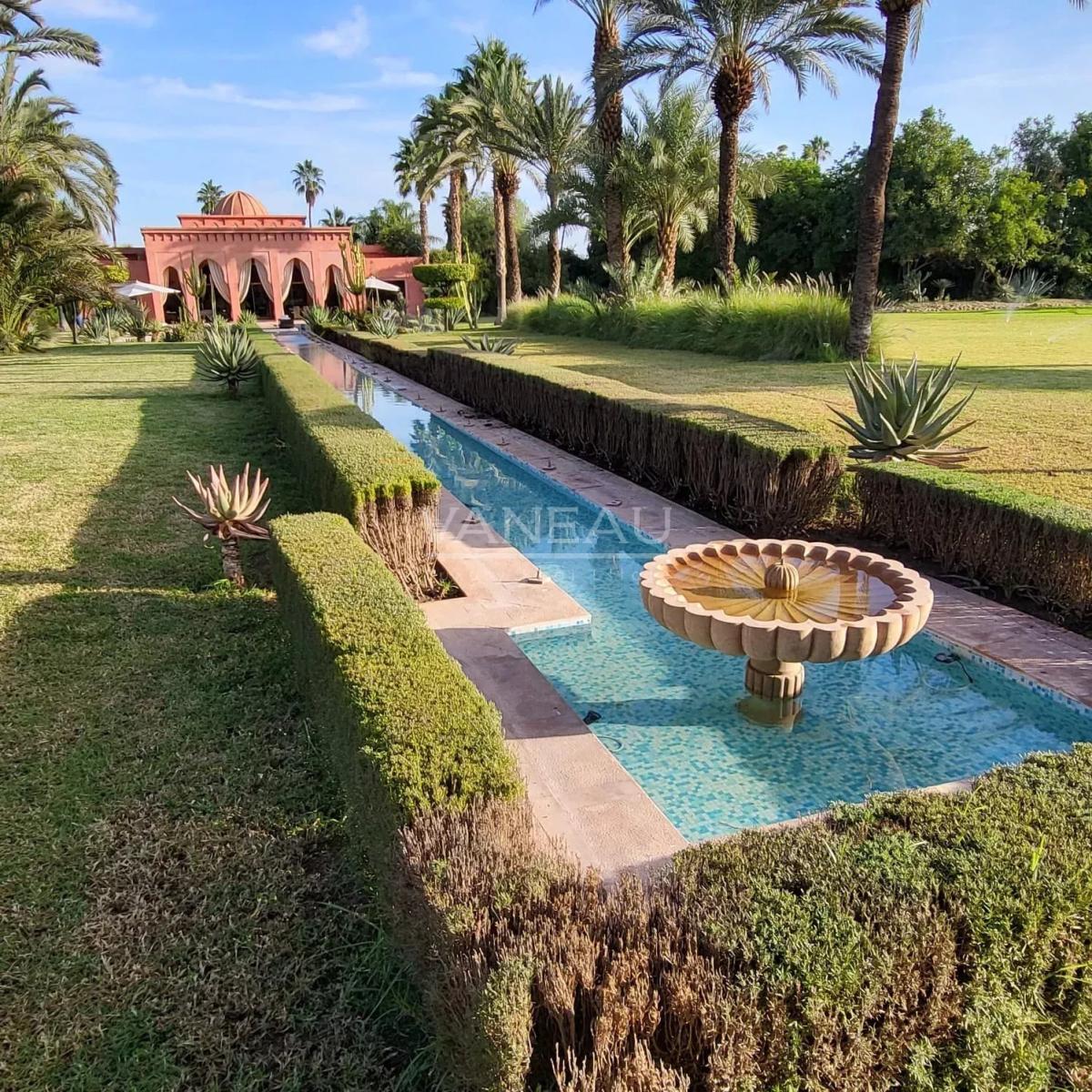 ***Villa au style Baroque vénitien****