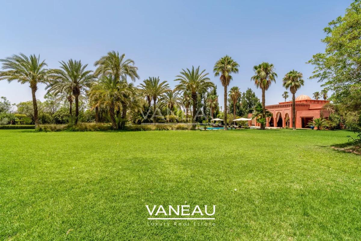 ***Villa au style Baroque vénitien****