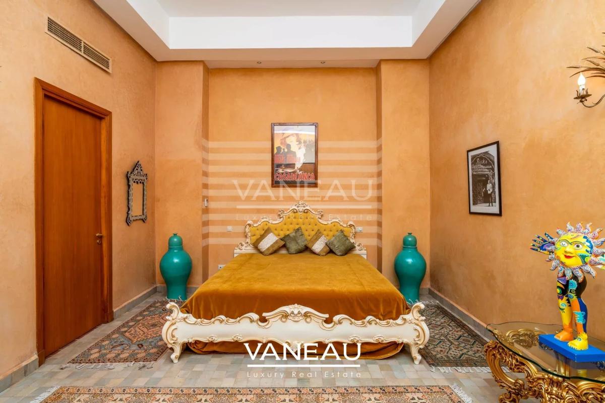 ***Villa au style Baroque vénitien****