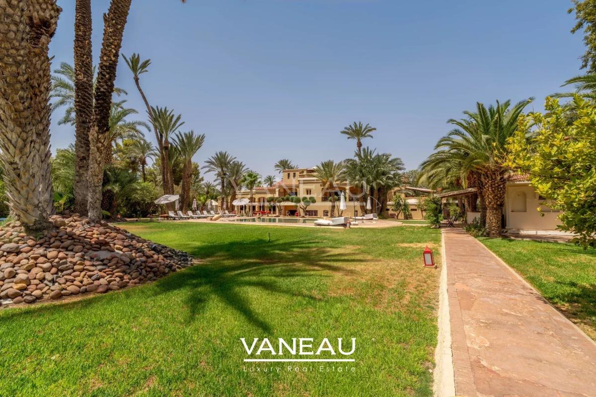 Propriété exceptionnelle au cœur de la Palmeraie