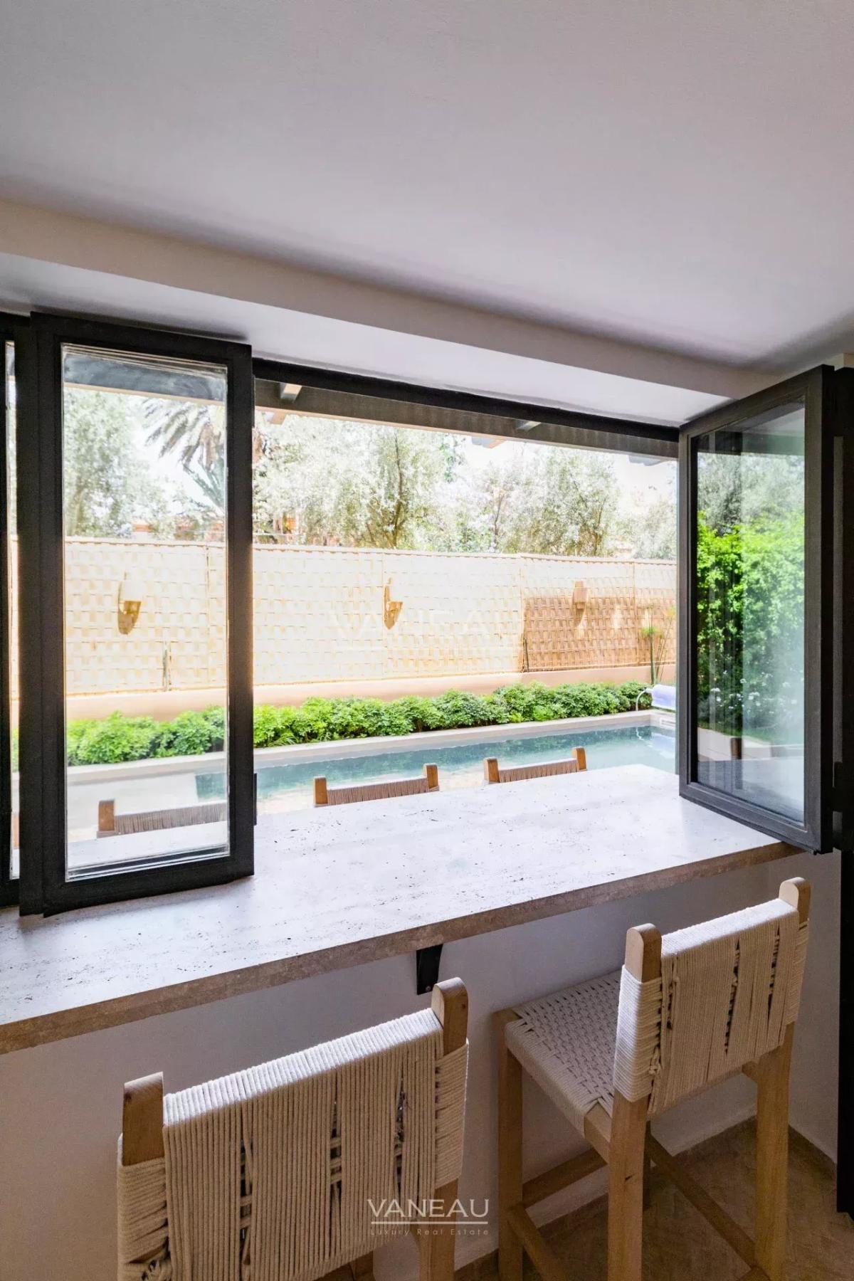 Appartement rdc avec avec piscine privée au coeur de l'Hivernage