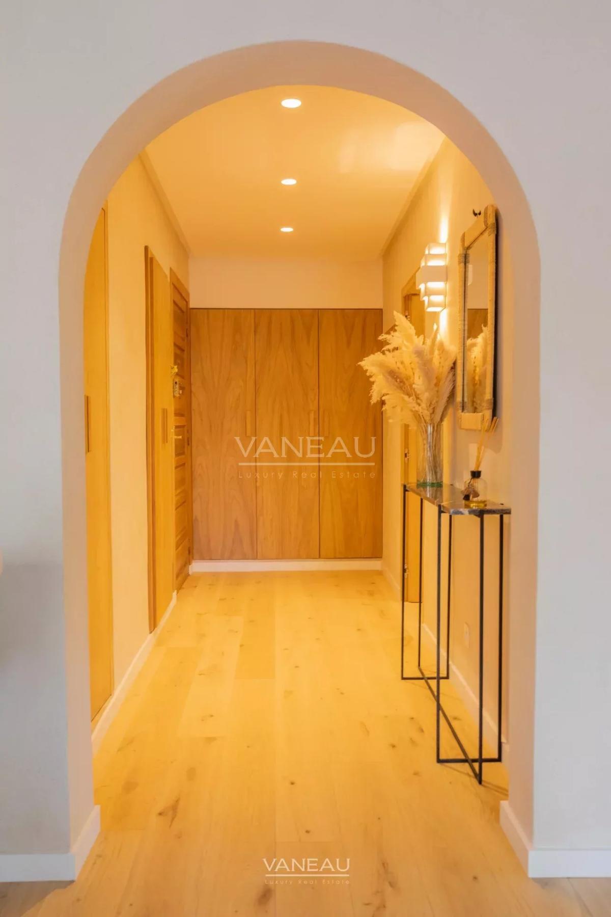 Appartement rdc avec avec piscine privée au coeur de l'Hivernage