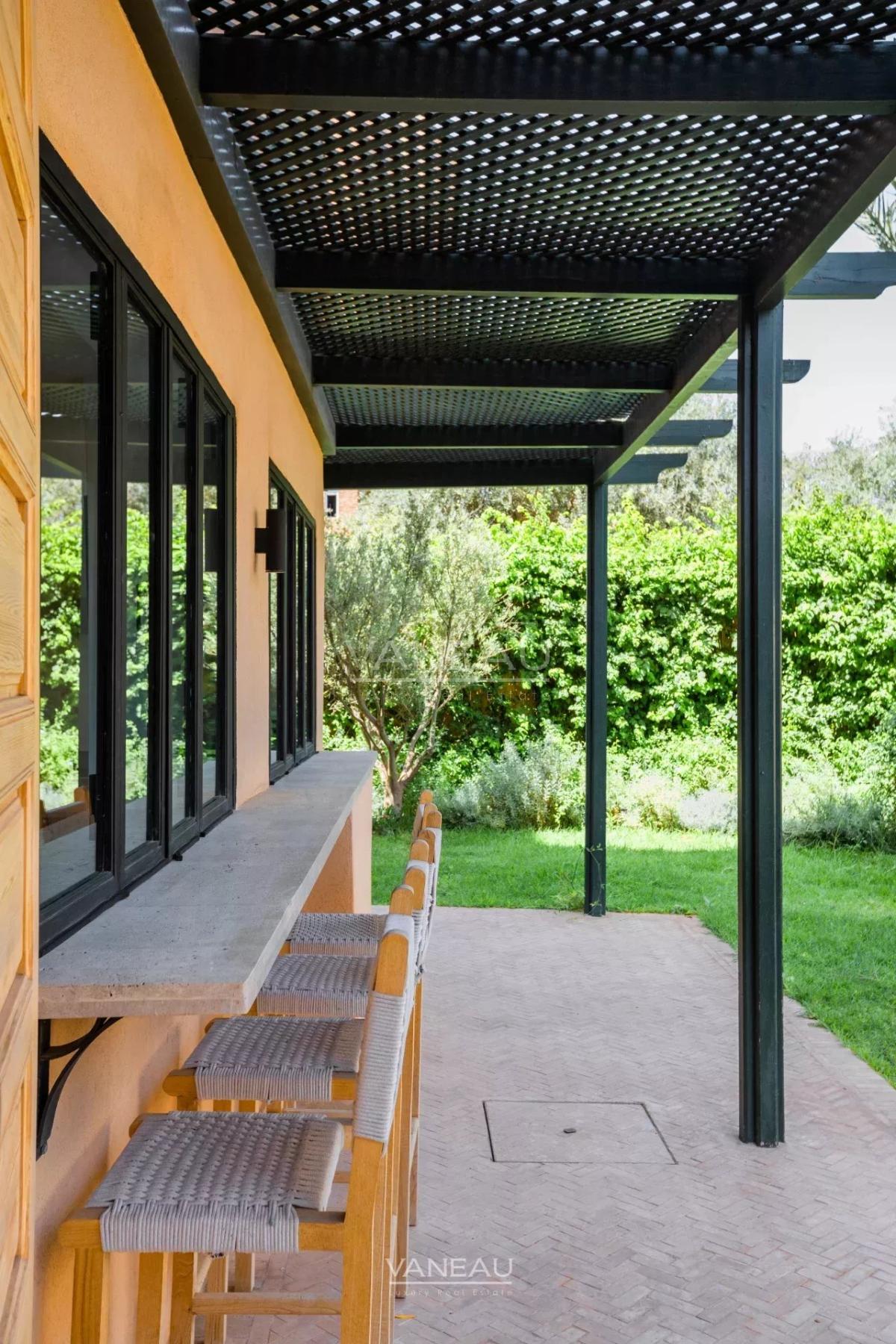 Appartement rdc avec avec piscine privée au coeur de l'Hivernage