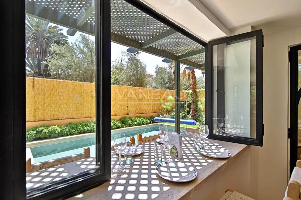 Appartement rdc avec avec piscine privée au coeur de l'Hivernage