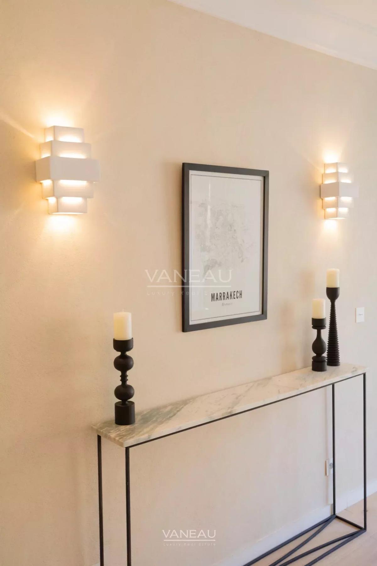 Appartement rdc avec avec piscine privée au coeur de l'Hivernage