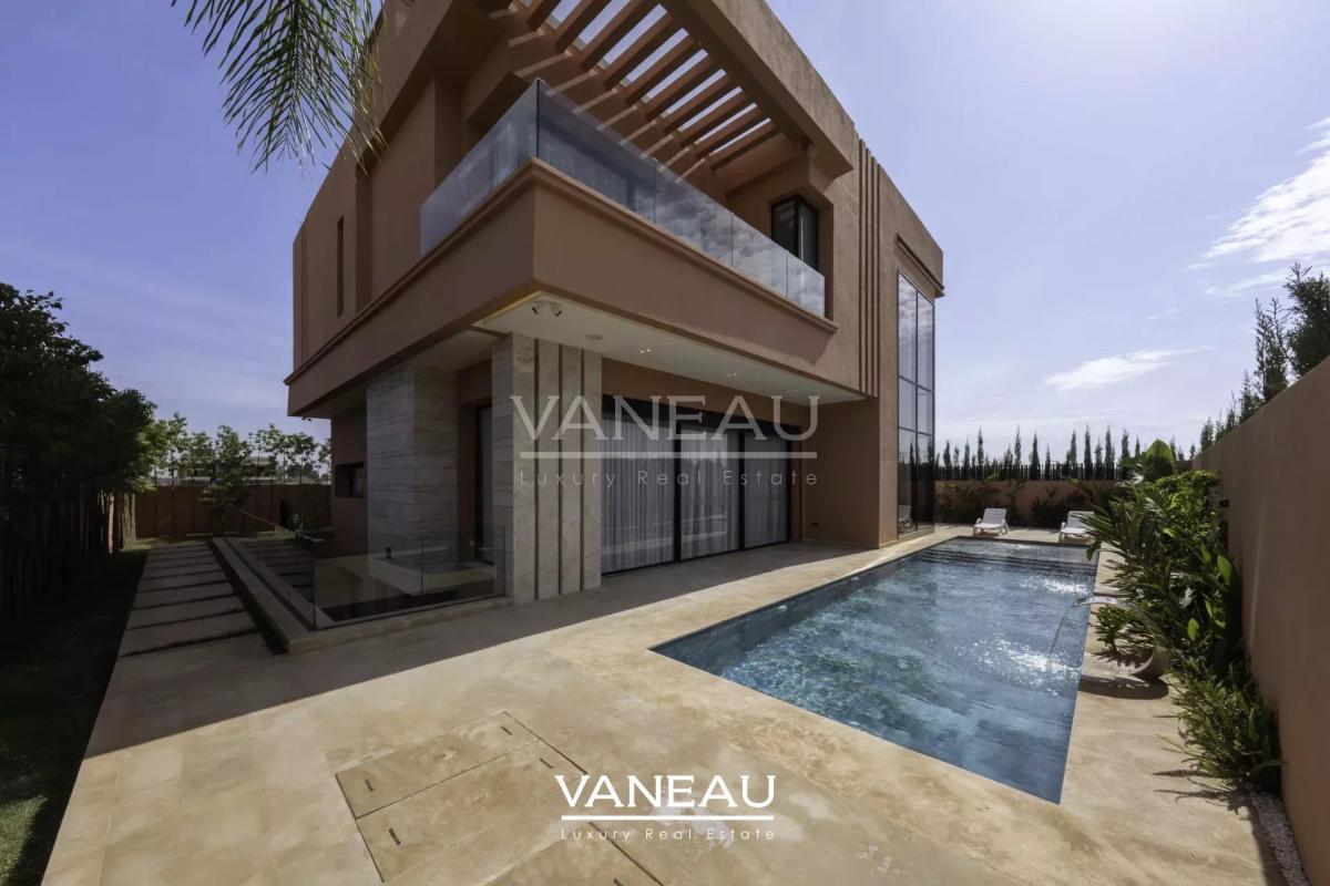 Villa à 10 minutes du centre-ville avec finitions haut de gamme