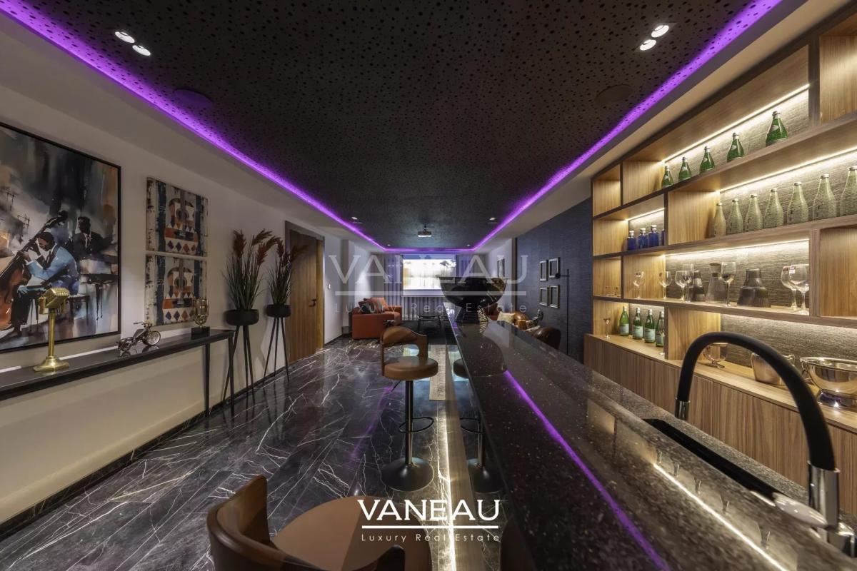 Villa à 10 minutes du centre-ville avec finitions haut de gamme