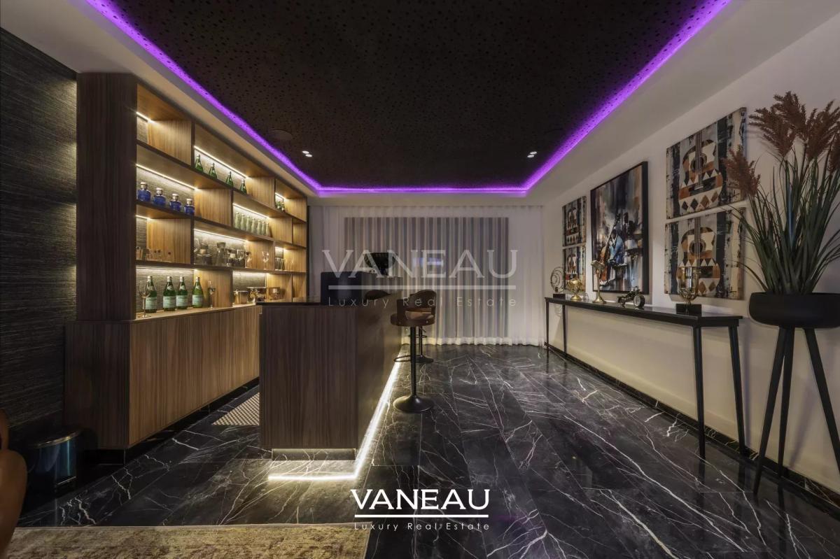 Villa à 10 minutes du centre-ville avec finitions haut de gamme