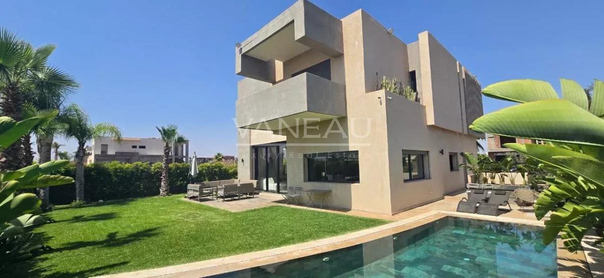 Villa contemporaine à vendre sur Golf