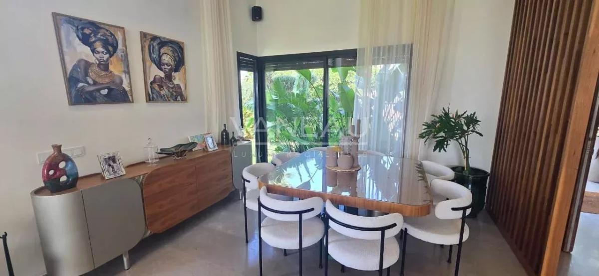 Villa contemporaine à vendre sur Golf
