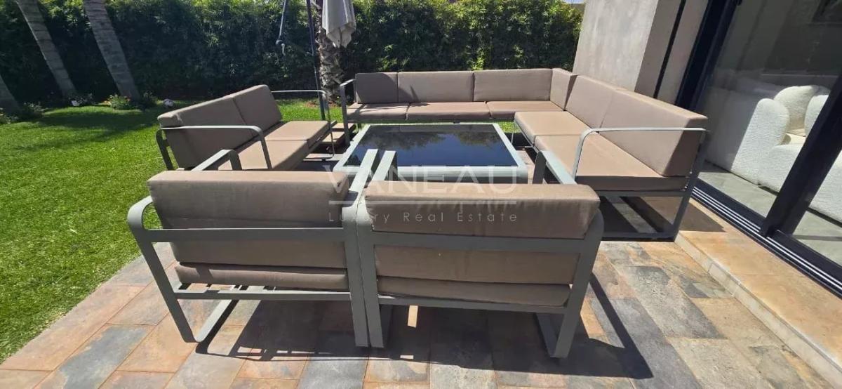 Villa contemporaine à vendre sur Golf